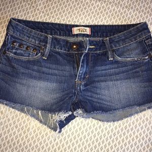 Women’s jean shorts